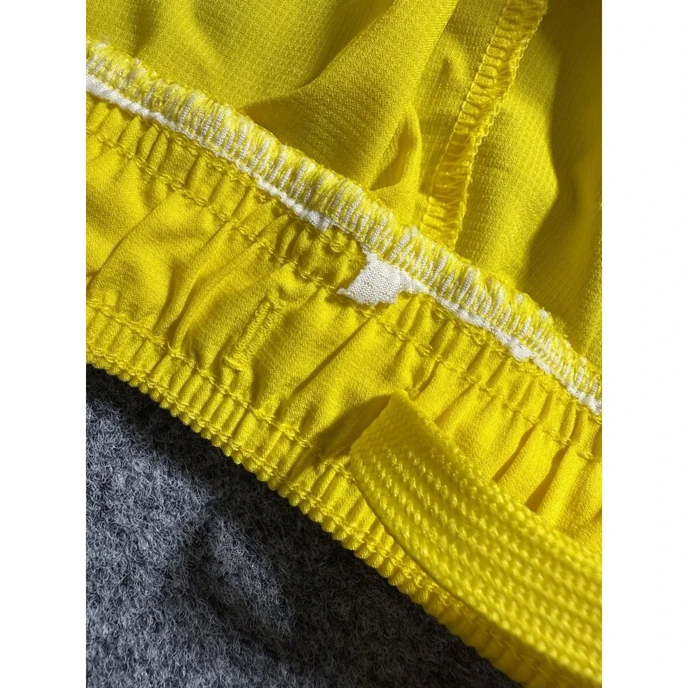 Diego Rossi #5 Columbus Crew Shorts‎ Mens Large Yellow Team Issued MLS
